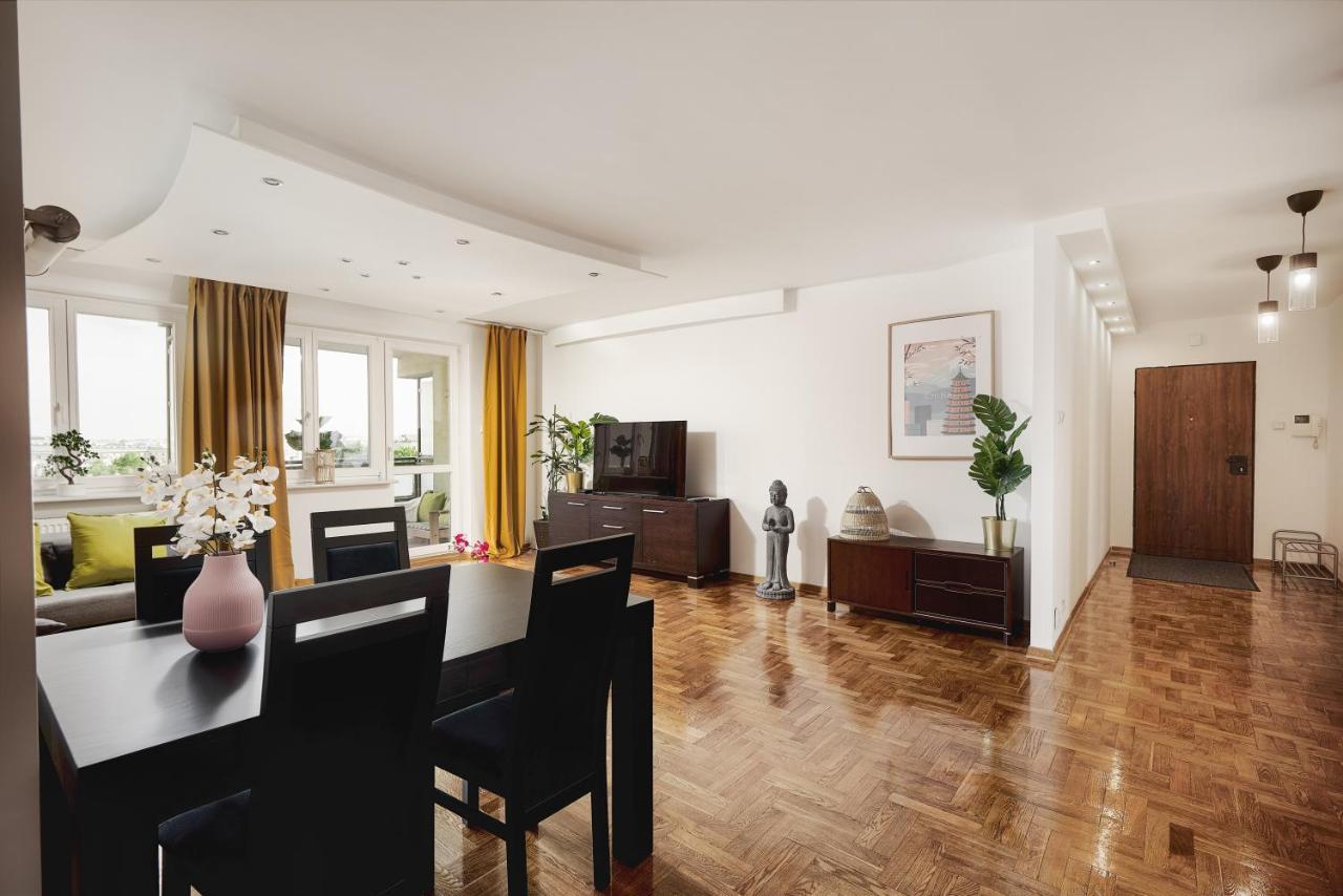 Family Apartment With A Terrace On Aleje Jerozolimskie Warschau Buitenkant foto